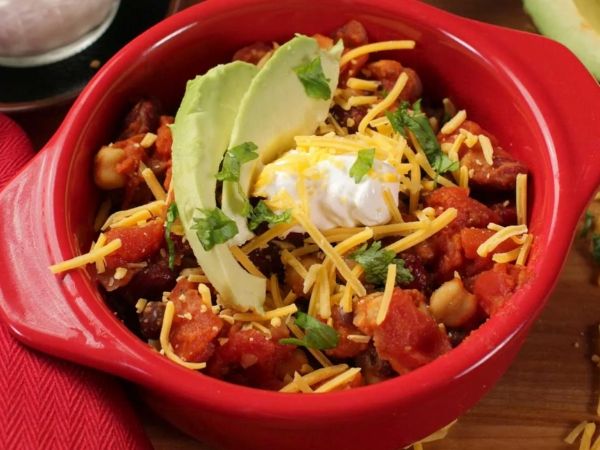 photo shows a vegetarian chilli dish